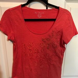 Chicos Shirt Top Women’s 0 Large Coral Short Sleeve Flower Trim Accent T-Shirt